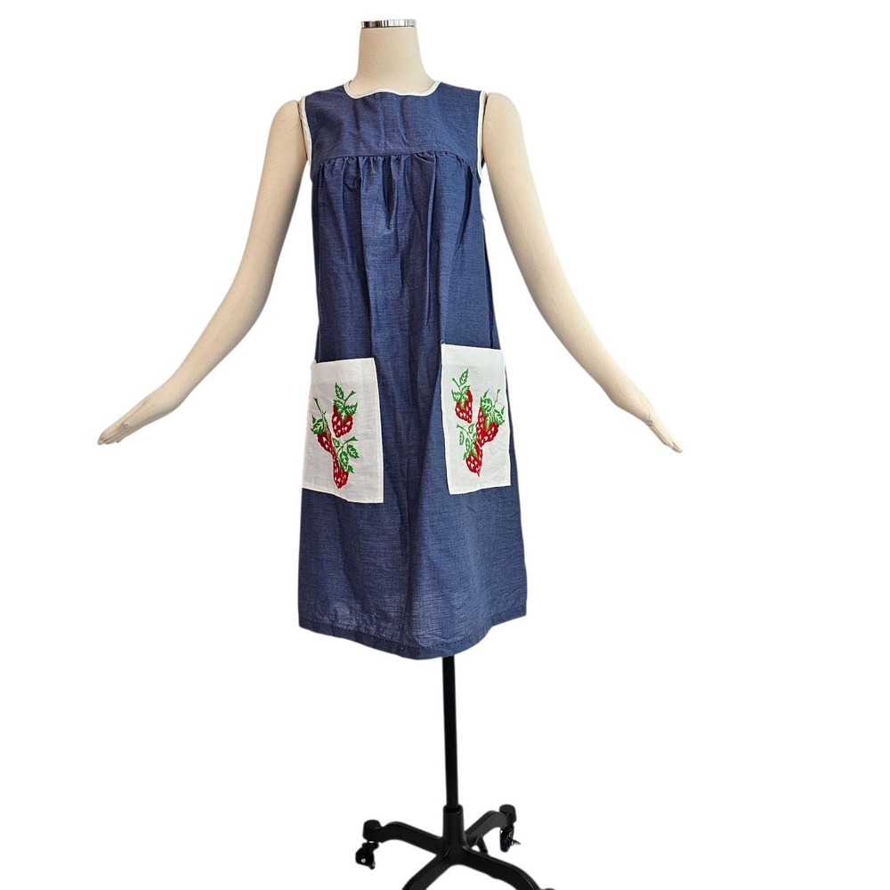Vintage DEADSTOCK 1960s Dress Shift Dusty Blue Empire Waist Strawberry Print NWT - Picture 3 of 10